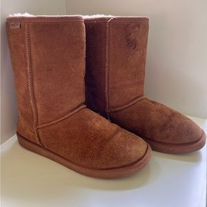 Minnetonka Olympia size 8 suede and sheepskin/wool boots